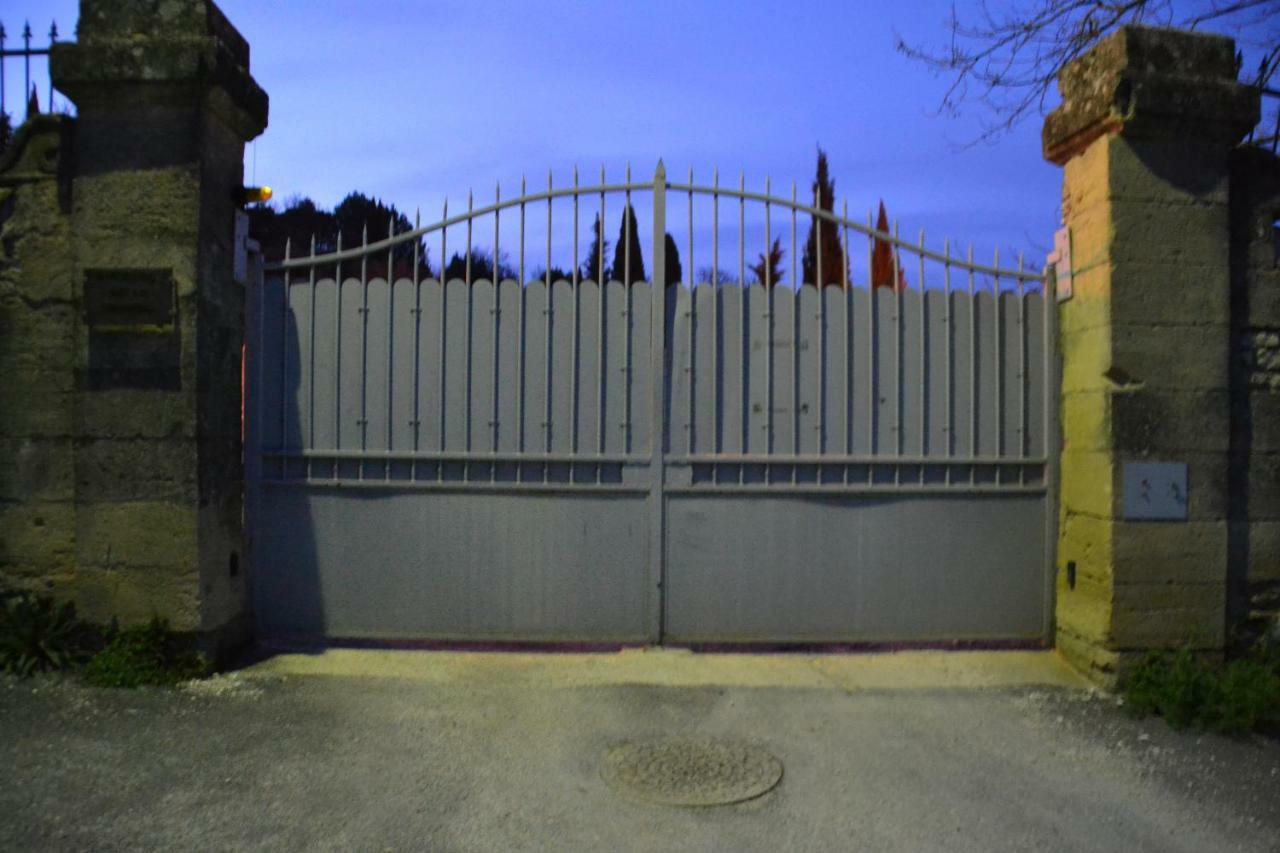 La Pascallane Uzès Esterno foto